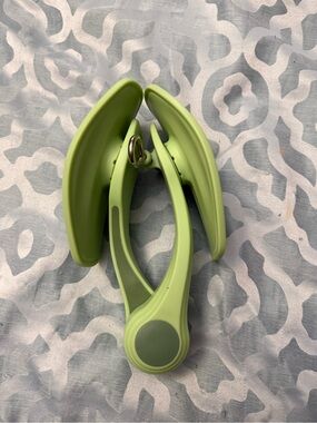 Green Multi-Clip Clamp Accessory